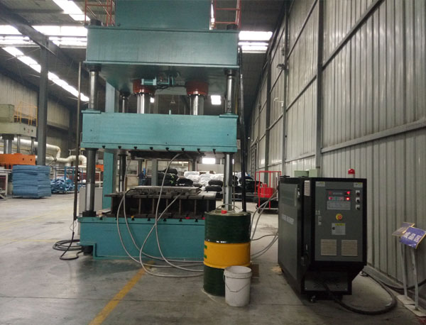 内饰件模具加热油温机