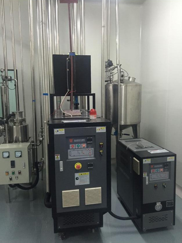 高温油温机中热电偶和电加热管