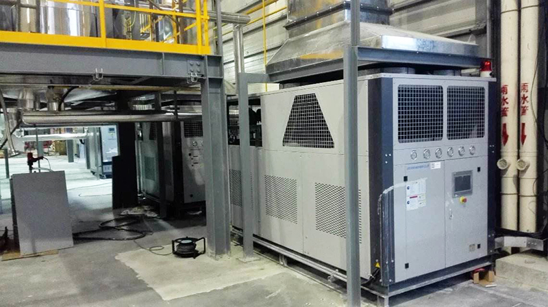 工业冷水机断水故障