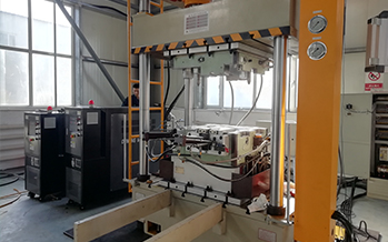 碳纤维复合材料热压成型模温机