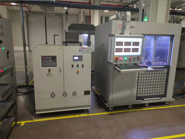 变速箱测试冷热一体机2