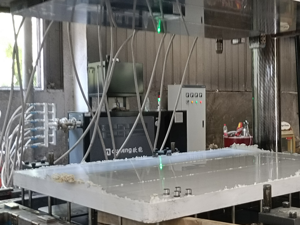 SMC模压油式模温机2