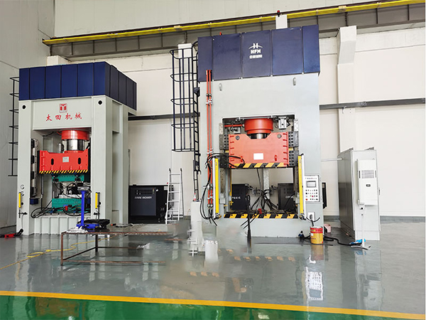 玻璃钢热压成型油加热器2