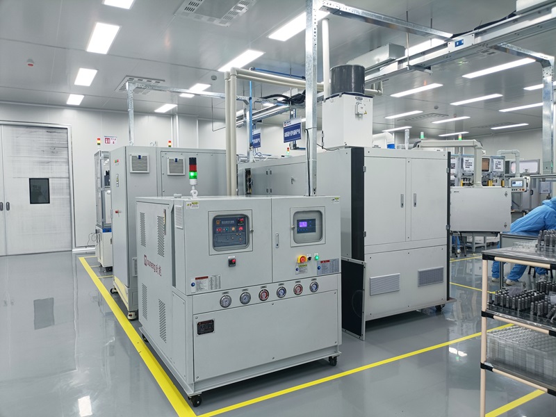 影响冷热一体机价格的三大关键因素解析