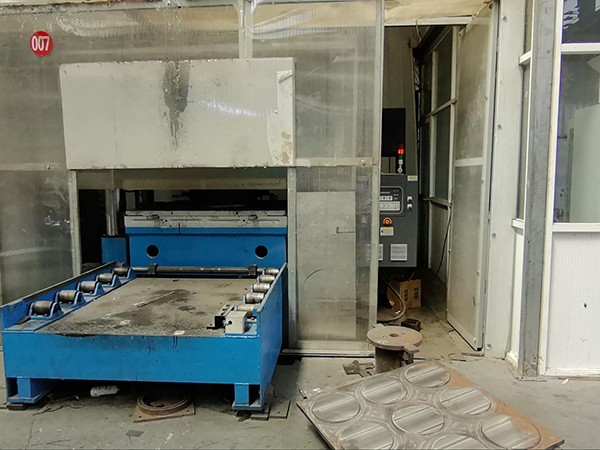 桥梁减震垫硫化橡胶控温模温机