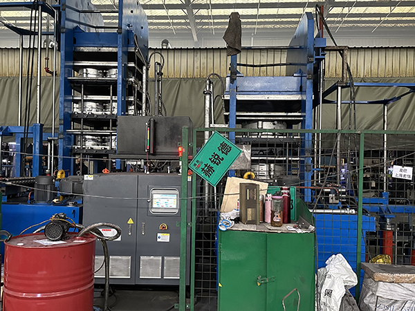 重工车轮胎橡胶控温橡胶轮胎油加热器——应用案例