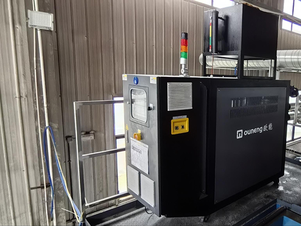 模具成型控温汽车内饰件模温机——应用案例