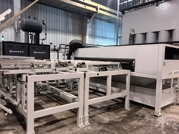 地板制造木工热压板电加热导热油炉