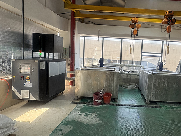 牙刷毛原料熔融碱水池控温96KW模温机